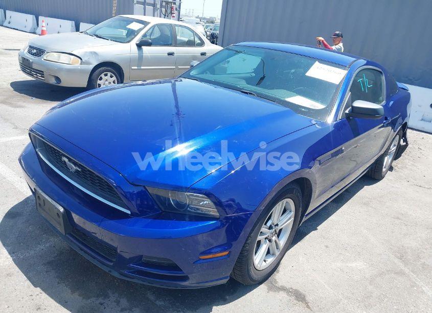 Photo 2 of 2014 Ford Mustang V6 (VIN 1ZVBP8AM2E5275266)