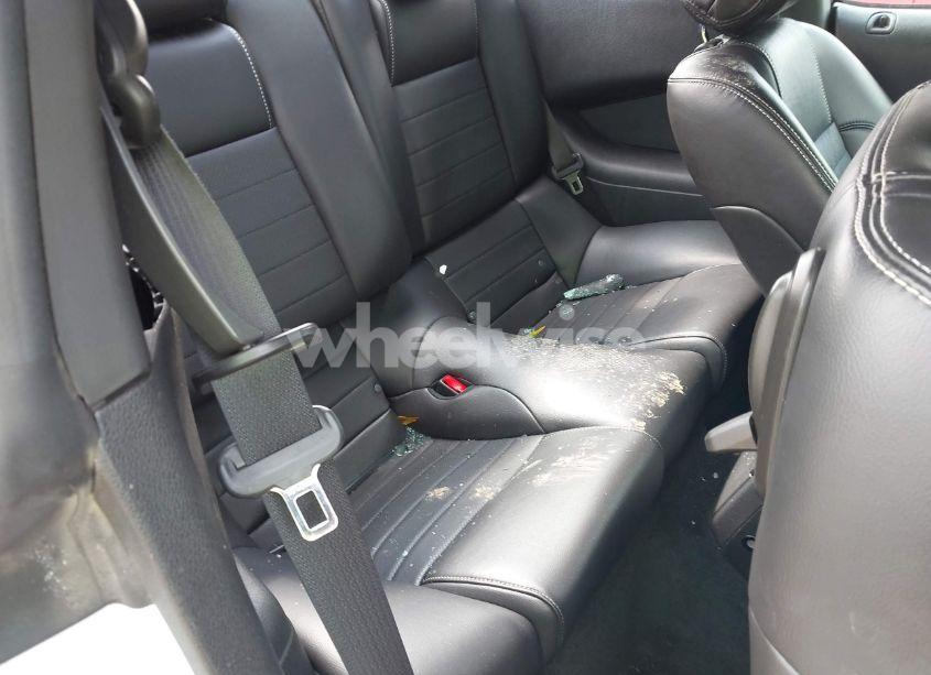 Photo 8 of 2014 Ford Mustang V6 PREMIUM (VIN 1ZVBP8AM2E5280063)