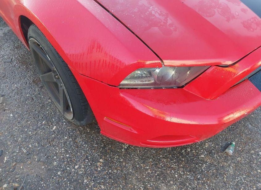 Photo 18 of 2014 Ford Mustang V6 (VIN 1ZVBP8AM2E5286851)