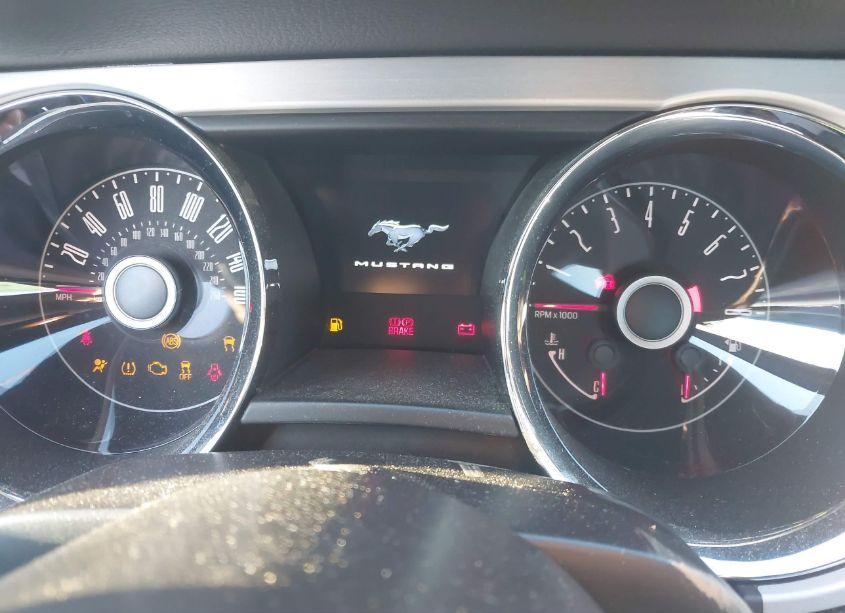 Photo 7 of 2014 Ford Mustang V6 PREMIUM (VIN 1ZVBP8AM2E5305060)