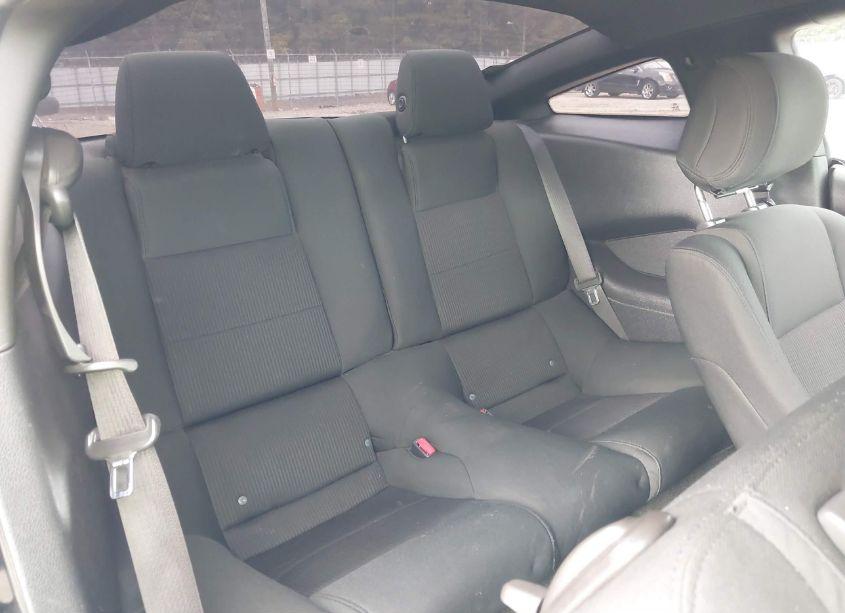 Photo 8 of 2014 Ford Mustang V6 (VIN 1ZVBP8AM2E5334705)