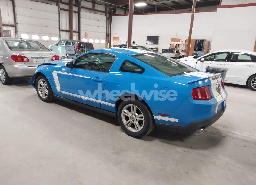 Photo 3 of 2011 Ford Mustang V6 (VIN 1ZVBP8AM3B5116946)