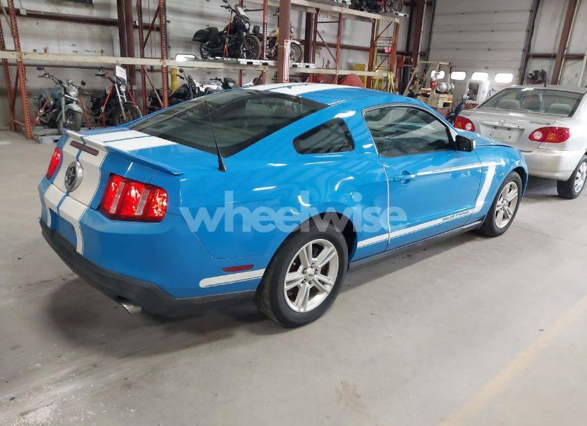 Photo 4 of 2011 Ford Mustang V6 (VIN 1ZVBP8AM3B5116946)