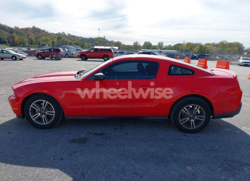Photo 14 of 2011 Ford Mustang V6 PREMIUM (VIN 1ZVBP8AM3B5120818)