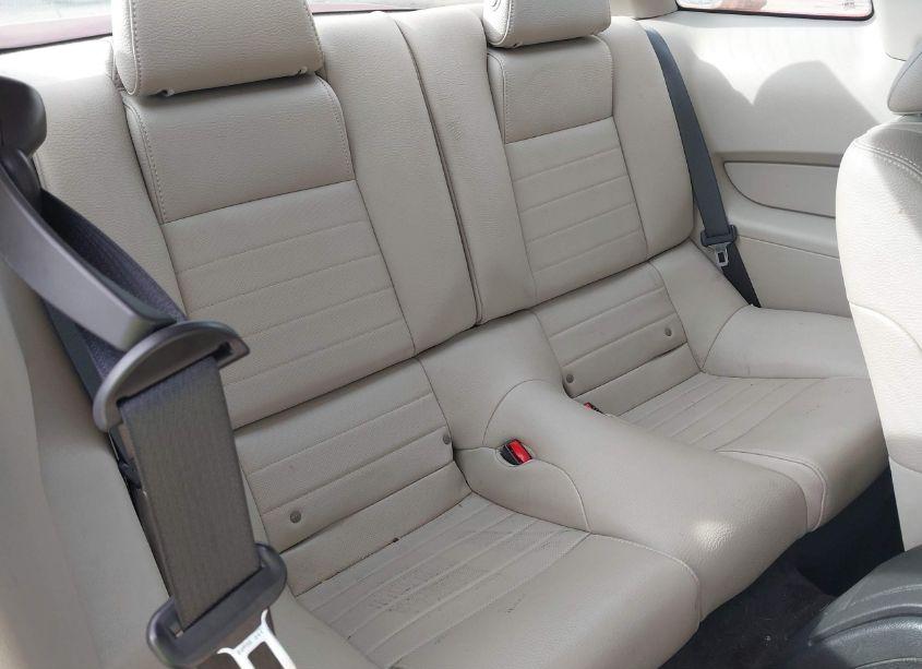 Photo 8 of 2011 Ford Mustang V6 PREMIUM (VIN 1ZVBP8AM3B5134914)