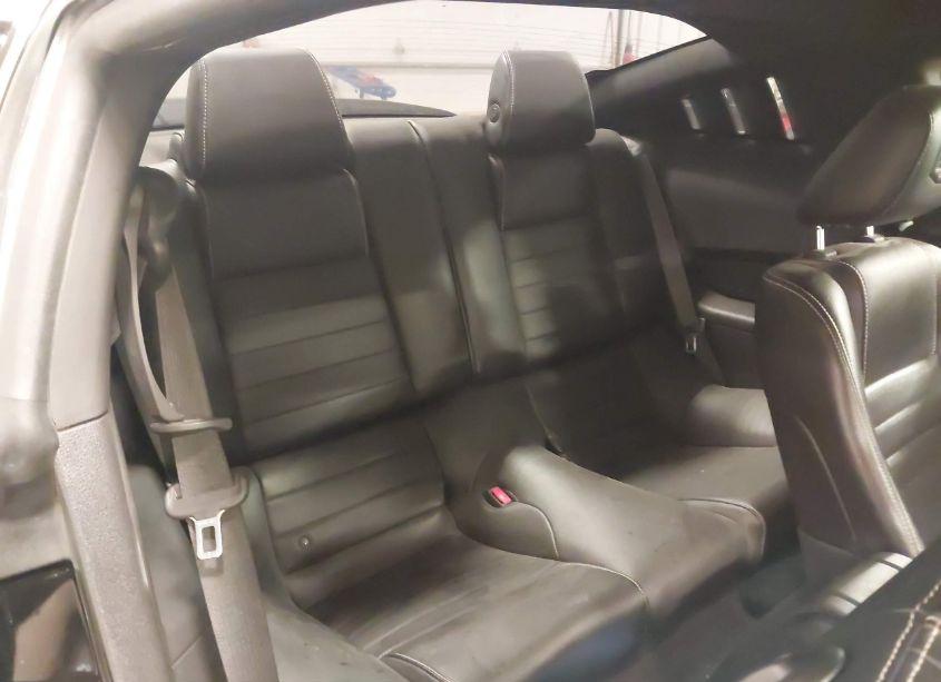 Photo 8 of 2011 Ford Mustang V6 PREMIUM (VIN 1ZVBP8AM3B5149459)