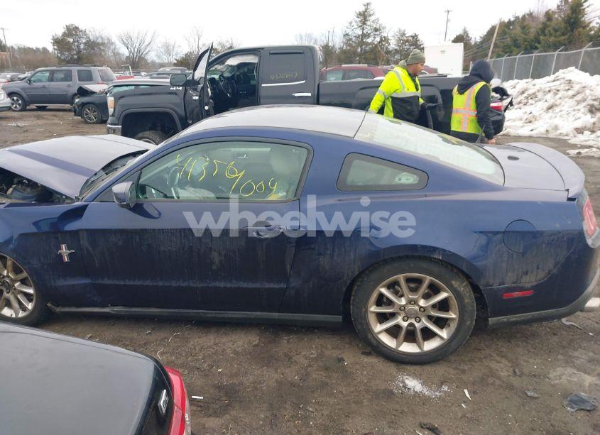 Photo 14 of 2011 Ford Mustang V6 PREMIUM (VIN 1ZVBP8AM3B5162082)