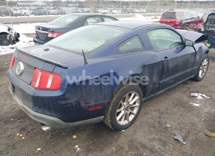 Photo 4 of 2011 Ford Mustang V6 PREMIUM (VIN 1ZVBP8AM3B5162082)