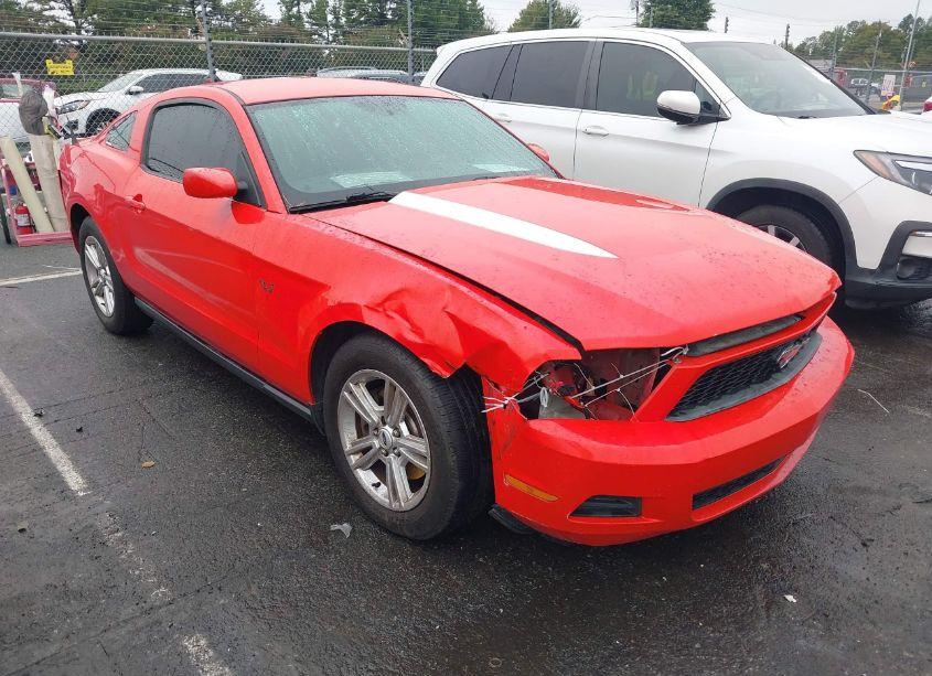 2012 Ford Mustang V6 (VIN 1ZVBP8AM3C5202839) main photo
