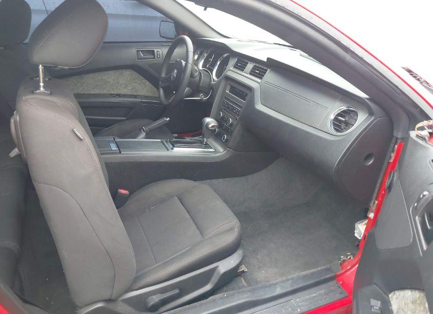 Photo 5 of 2012 Ford Mustang V6 (VIN 1ZVBP8AM3C5202839)