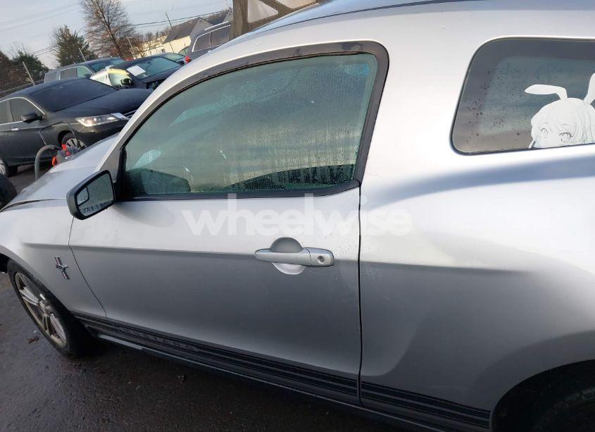 Photo 15 of 2012 Ford Mustang V6 (VIN 1ZVBP8AM3C5206549)