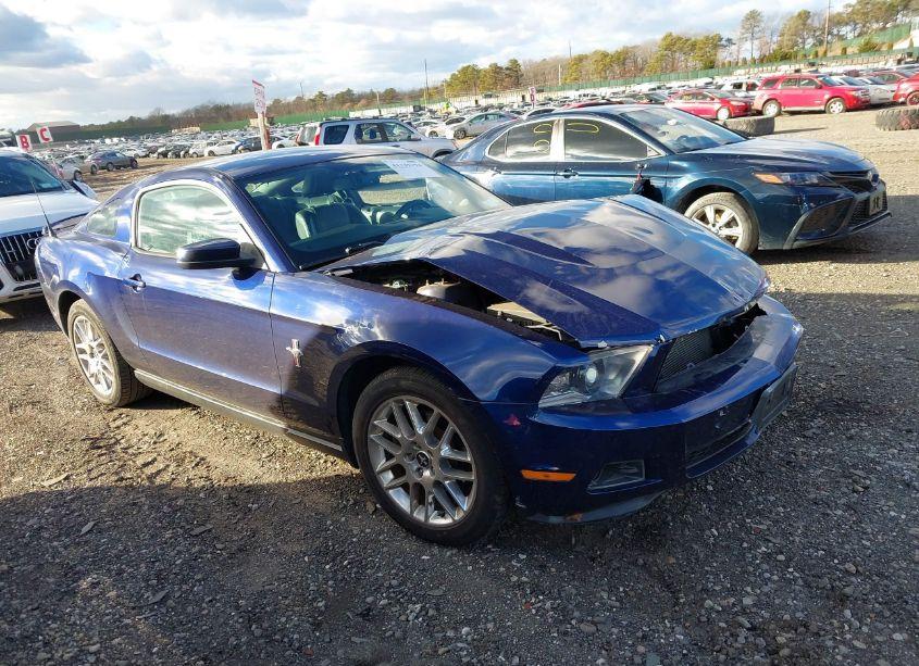2012 Ford Mustang V6 PREMIUM (VIN 1ZVBP8AM3C5233685) main photo