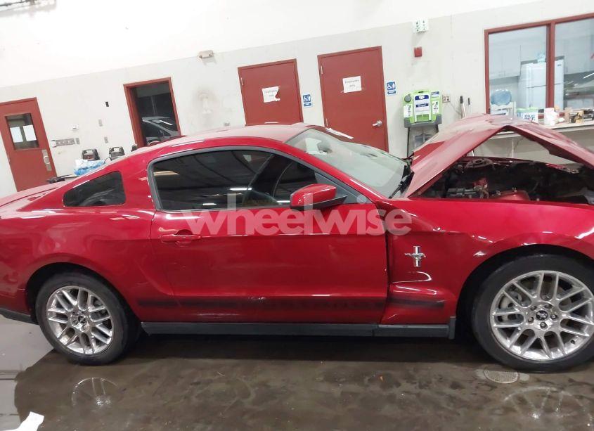 Photo 14 of 2012 Ford Mustang V6 PREMIUM (VIN 1ZVBP8AM3C5247909)