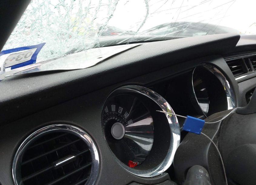 Photo 6 of 2012 Ford Mustang V6 (VIN 1ZVBP8AM3C5251099)