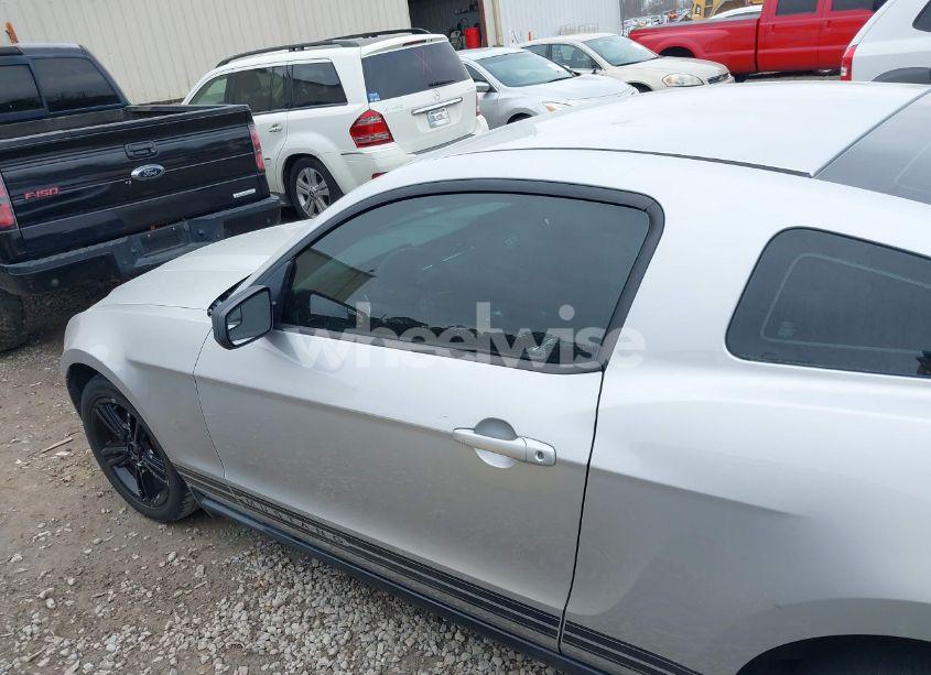 Photo 14 of 2012 Ford Mustang V6 (VIN 1ZVBP8AM3C5263057)