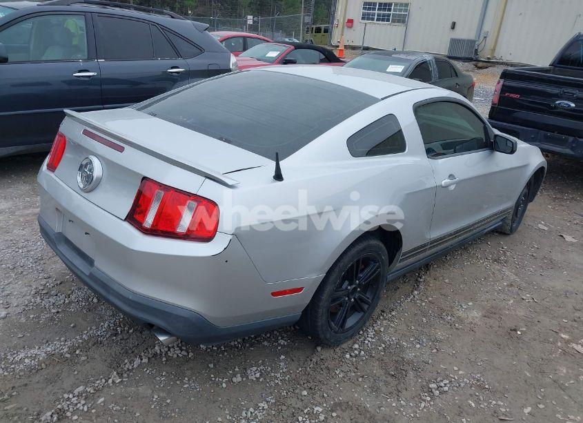 Photo 4 of 2012 Ford Mustang V6 (VIN 1ZVBP8AM3C5263057)