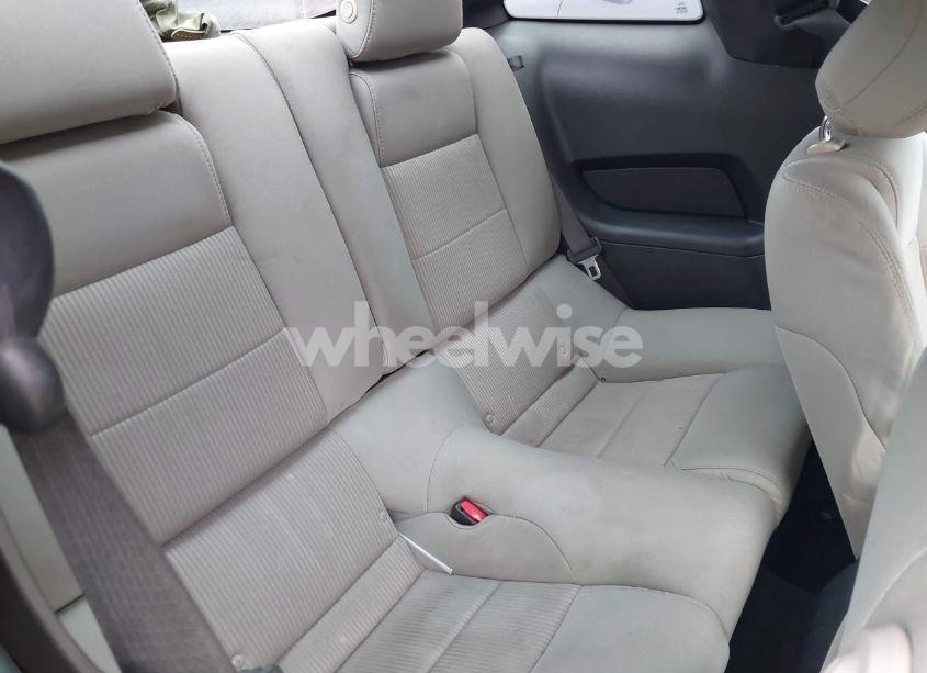 Photo 8 of 2012 Ford Mustang V6 (VIN 1ZVBP8AM3C5263057)