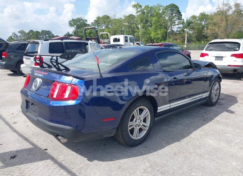 Photo 4 of 2012 Ford Mustang V6 (VIN 1ZVBP8AM3C5264516)