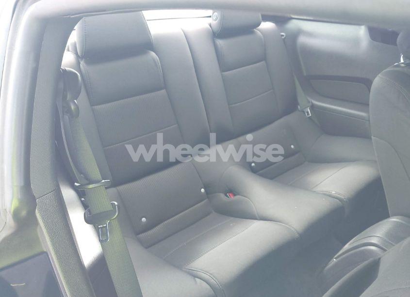 Photo 8 of 2012 Ford Mustang V6 (VIN 1ZVBP8AM3C5264516)