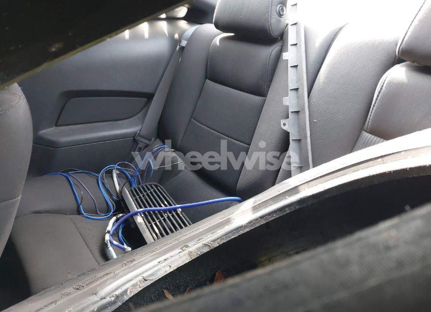 Photo 8 of 2012 Ford Mustang V6 (VIN 1ZVBP8AM3C5279954)