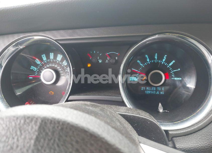 Photo 7 of 2013 Ford Mustang V6 (VIN 1ZVBP8AM3D5215494)