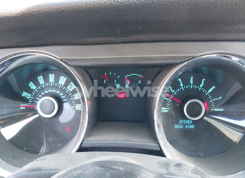 Photo 7 of 2013 Ford Mustang V6 (VIN 1ZVBP8AM3D5235860)