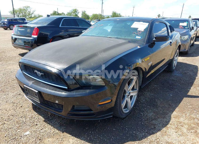 Photo 6 of 2013 Ford Mustang V6 (VIN 1ZVBP8AM3D5244879)