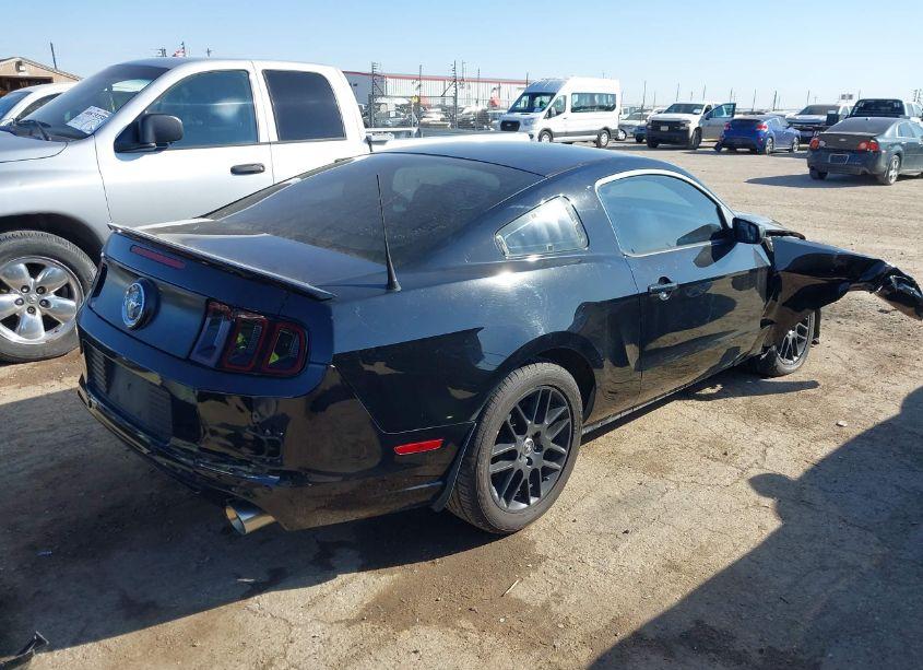 Photo 4 of 2014 Ford Mustang V6 (VIN 1ZVBP8AM3E5212452)