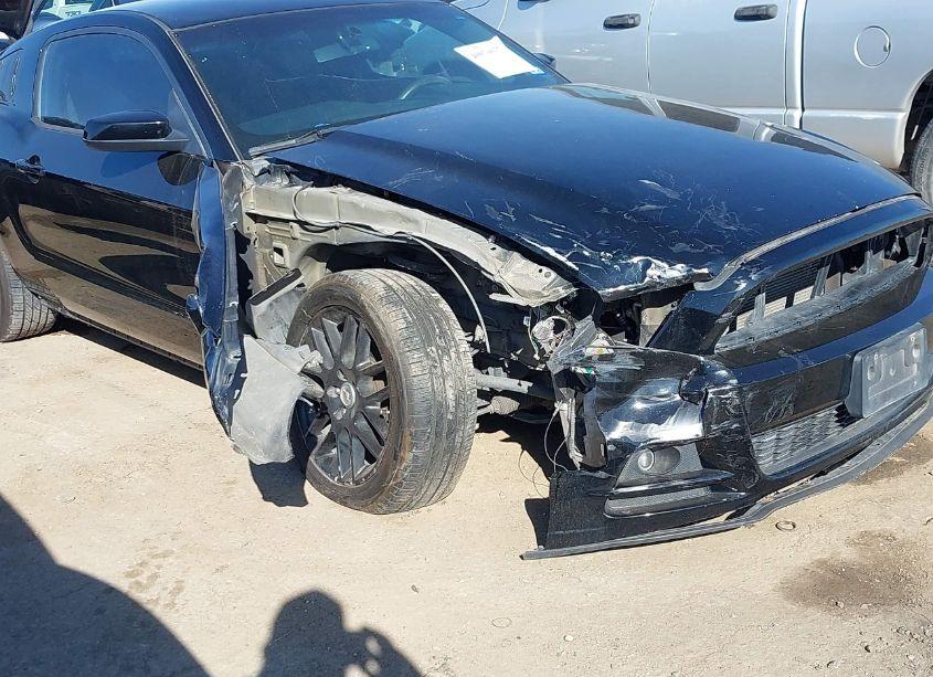 Photo 6 of 2014 Ford Mustang V6 (VIN 1ZVBP8AM3E5212452)