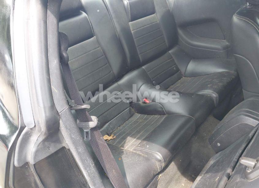 Photo 8 of 2014 Ford Mustang V6 PREMIUM (VIN 1ZVBP8AM3E5244110)