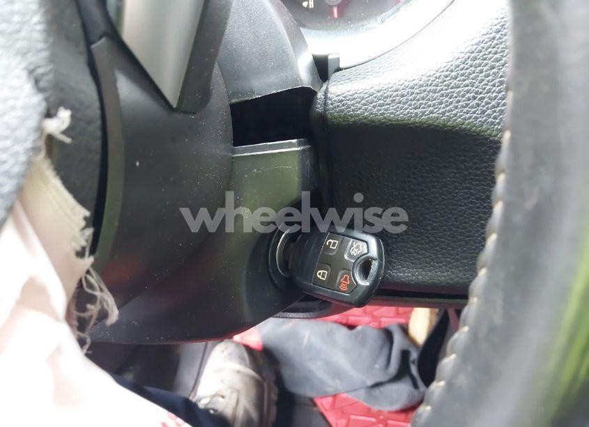 Photo 11 of 2014 Ford Mustang V6 PREMIUM (VIN 1ZVBP8AM3E5271971)