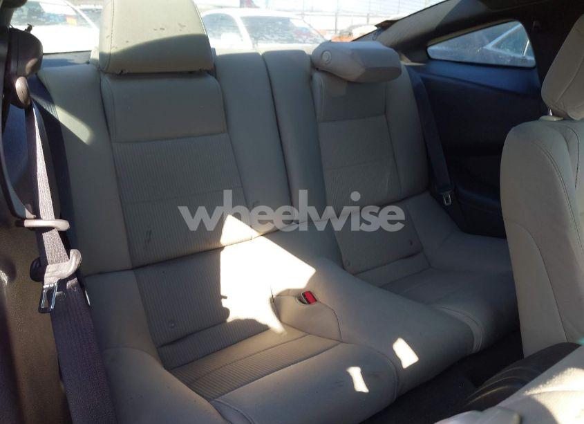 Photo 8 of 2014 Ford Mustang V6 (VIN 1ZVBP8AM3E5311367)