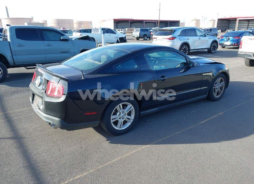 Photo 4 of 2011 Ford Mustang V6 (VIN 1ZVBP8AM4B5116826)