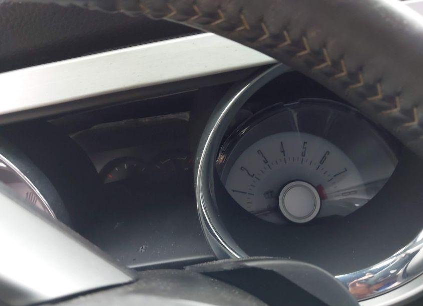 Photo 7 of 2012 Ford Mustang V6 PREMIUM (VIN 1ZVBP8AM4C5201036)