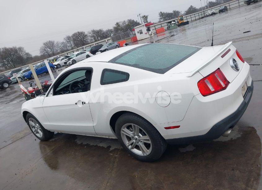 Photo 15 of 2012 Ford Mustang V6 (VIN 1ZVBP8AM4C5239978)