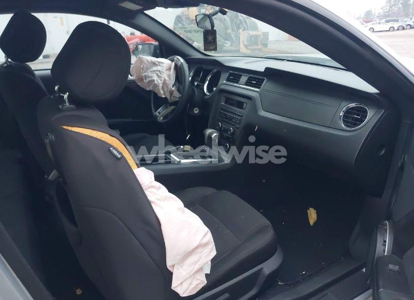 Photo 5 of 2012 Ford Mustang V6 (VIN 1ZVBP8AM4C5281440)