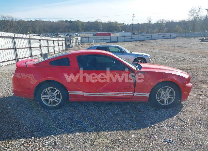 Photo 14 of 2013 Ford Mustang V6 (VIN 1ZVBP8AM4D5215407)