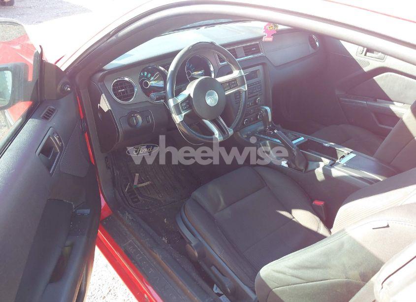 Photo 18 of 2013 Ford Mustang V6 (VIN 1ZVBP8AM4D5215407)