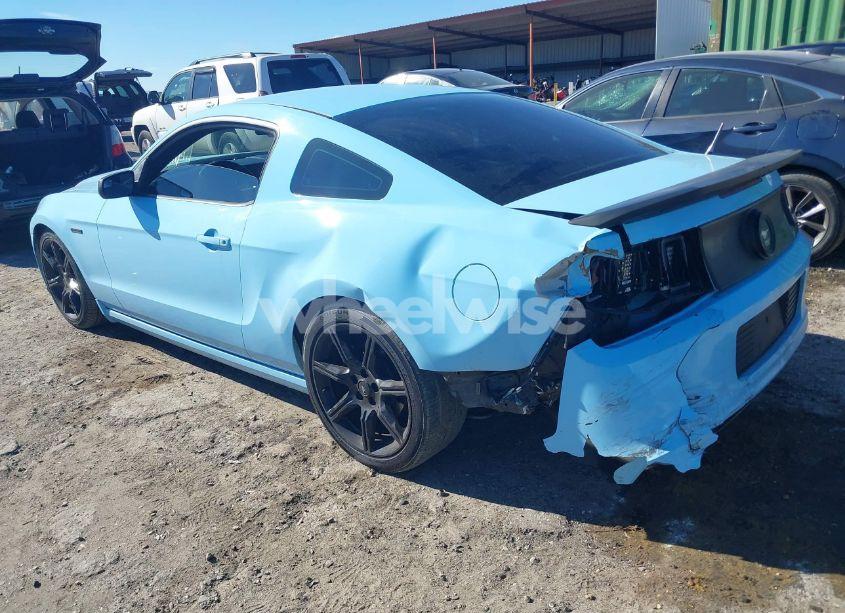 Photo 3 of 2013 Ford Mustang V6 (VIN 1ZVBP8AM4D5265627)