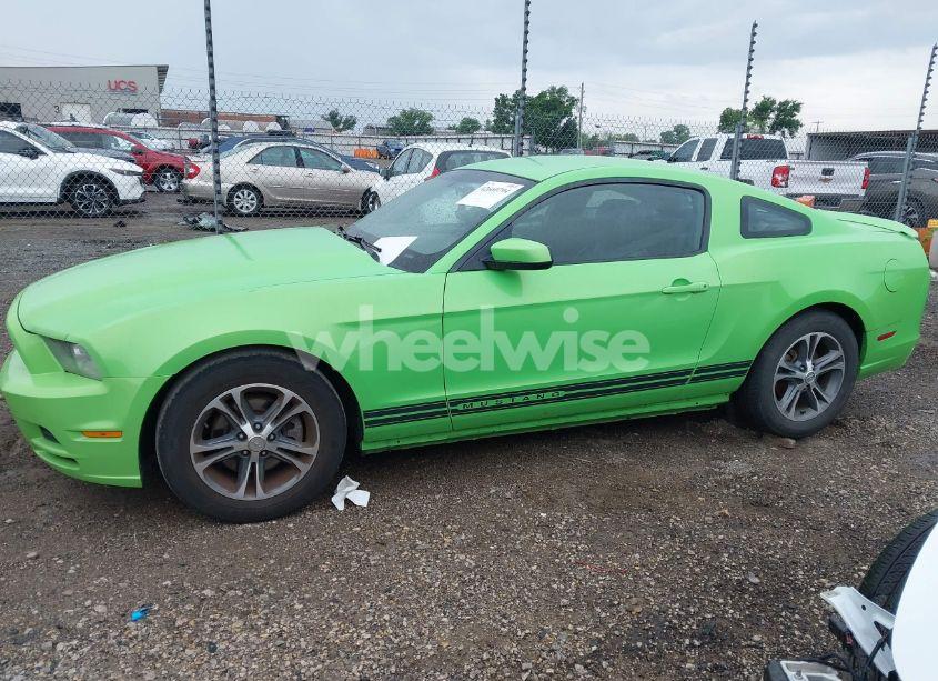 Photo 14 of 2014 Ford Mustang V6 PREMIUM (VIN 1ZVBP8AM4E5232466)