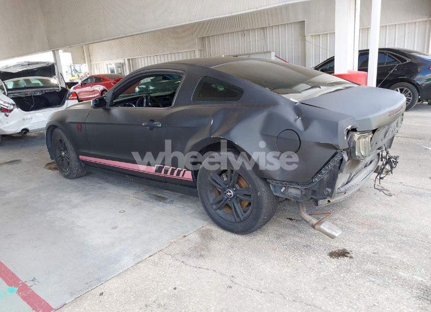 Photo 13 of 2014 Ford Mustang V6 (VIN 1ZVBP8AM4E5252863)