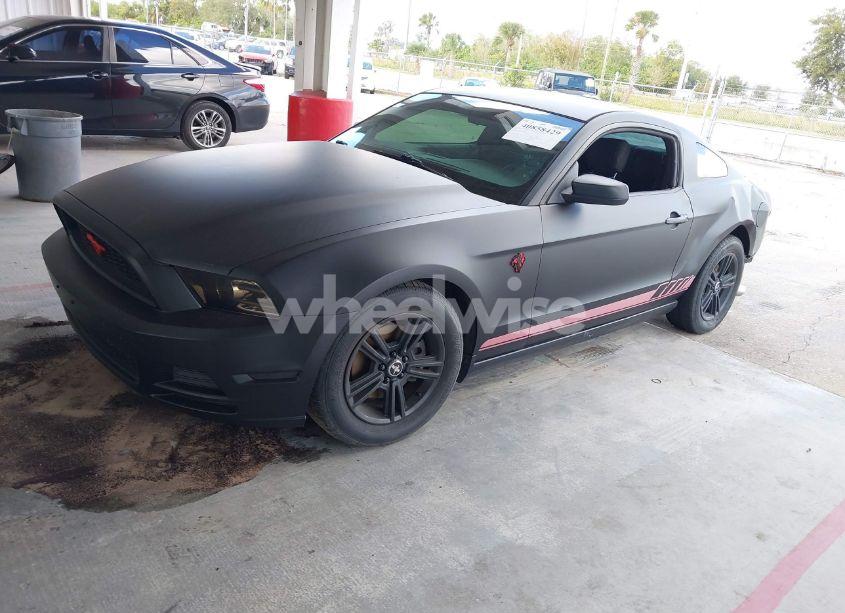 Photo 2 of 2014 Ford Mustang V6 (VIN 1ZVBP8AM4E5252863)