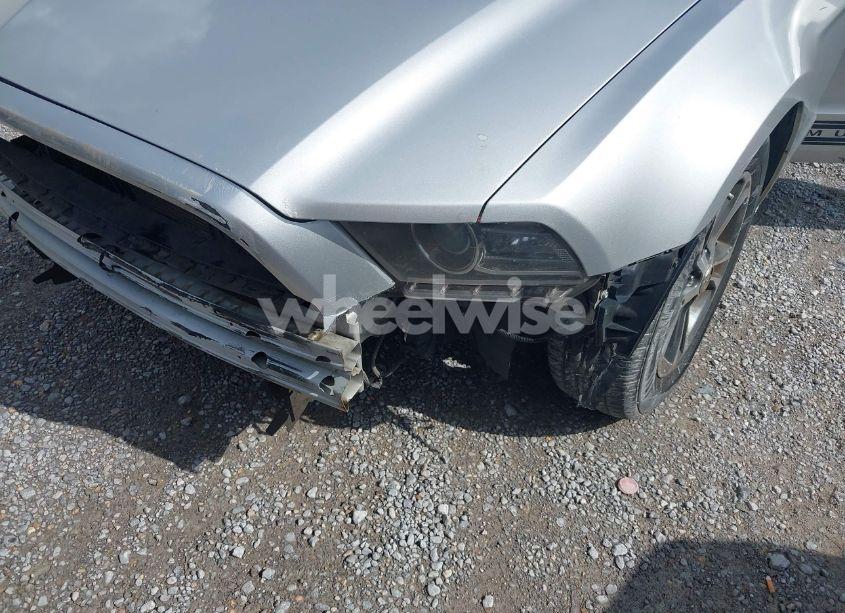 Photo 6 of 2014 Ford Mustang V6 PREMIUM (VIN 1ZVBP8AM4E5265015)