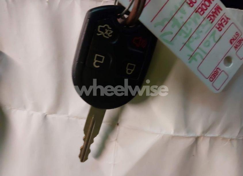 Photo 11 of 2014 Ford Mustang V6 (VIN 1ZVBP8AM4E5290724)