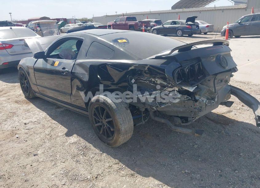 Photo 3 of 2014 Ford Mustang V6 PREMIUM (VIN 1ZVBP8AM4E5304802)