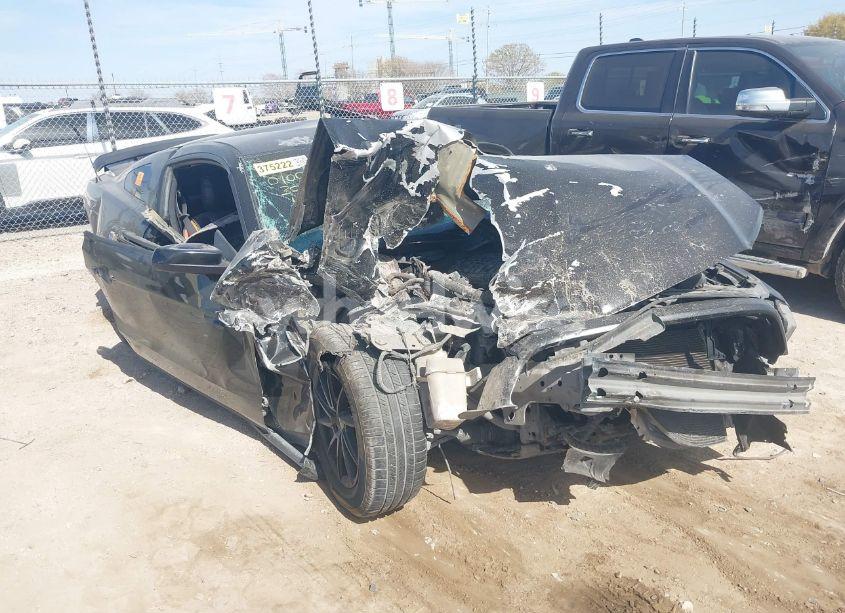 Photo 6 of 2014 Ford Mustang V6 PREMIUM (VIN 1ZVBP8AM4E5304802)