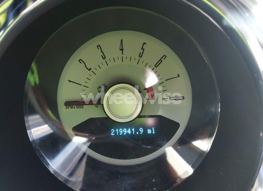 Photo 15 of 2011 Ford Mustang V6 PREMIUM (VIN 1ZVBP8AM5B5149026)