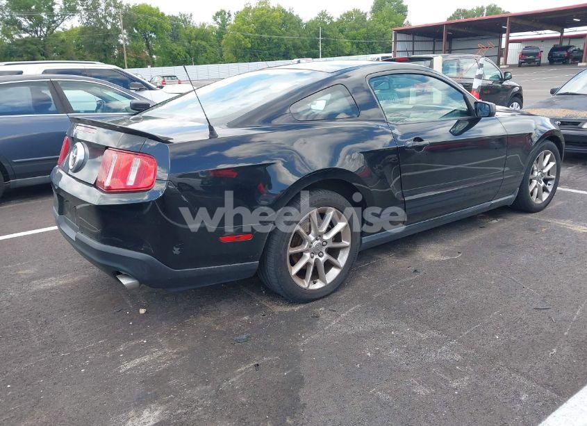 Photo 4 of 2011 Ford Mustang V6 PREMIUM (VIN 1ZVBP8AM5B5149026)