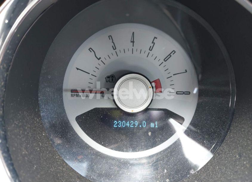 Photo 7 of 2011 Ford Mustang V6 PREMIUM (VIN 1ZVBP8AM5B5149026)