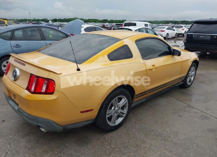 Photo 4 of 2011 Ford Mustang V6 (VIN 1ZVBP8AM5B5154811)